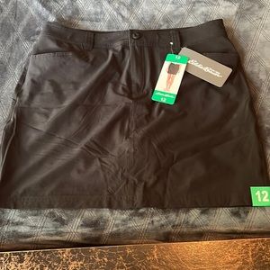 Eddie Bauer skort, new